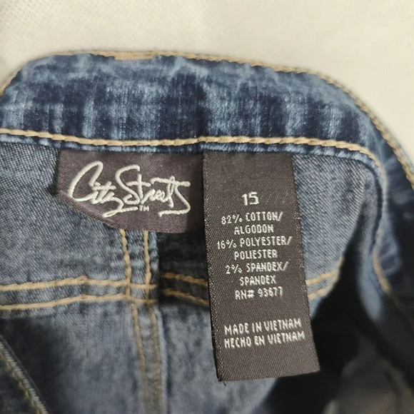 City Streets Denim Skinny Jeans Juniors Size 15 Blue Medium Wash Pockets - Picture 5 of 7